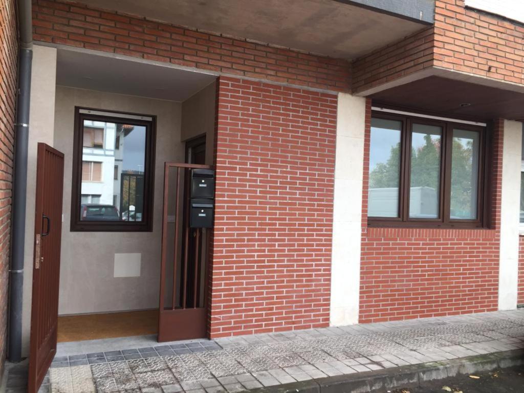 Aixerrota Apartamentos A Getxo Esterno foto